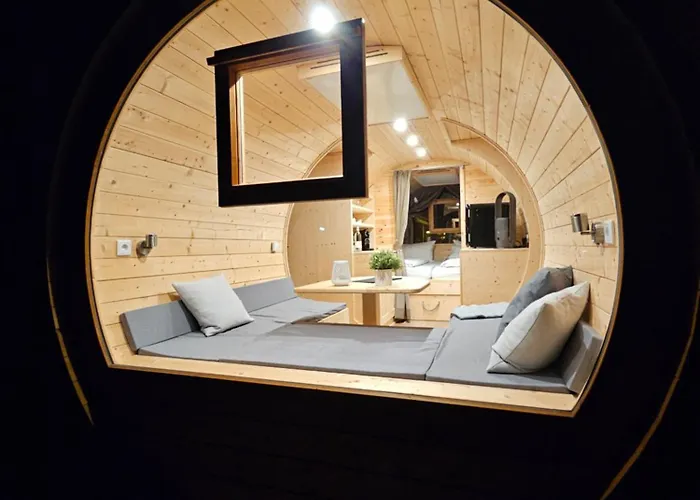Ferienhaus übernachten Im Weinfass
